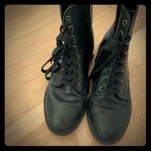 Steve Madden Officer Black Boots 7.5